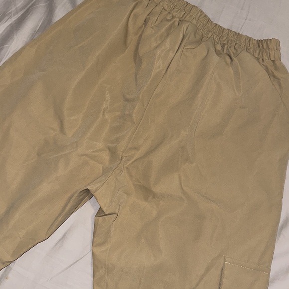 Cargo’s - Picture 4 of 4